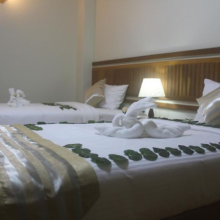יאנגון Ten Mile Hotel מראה חיצוני תמונה
