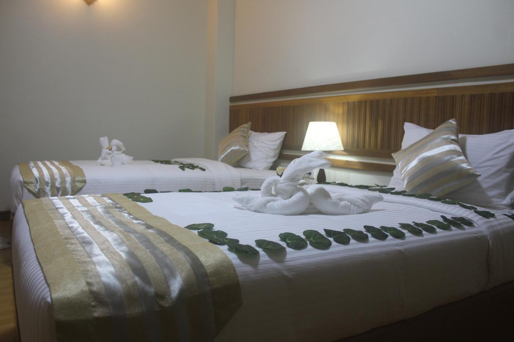 יאנגון Ten Mile Hotel מראה חיצוני תמונה