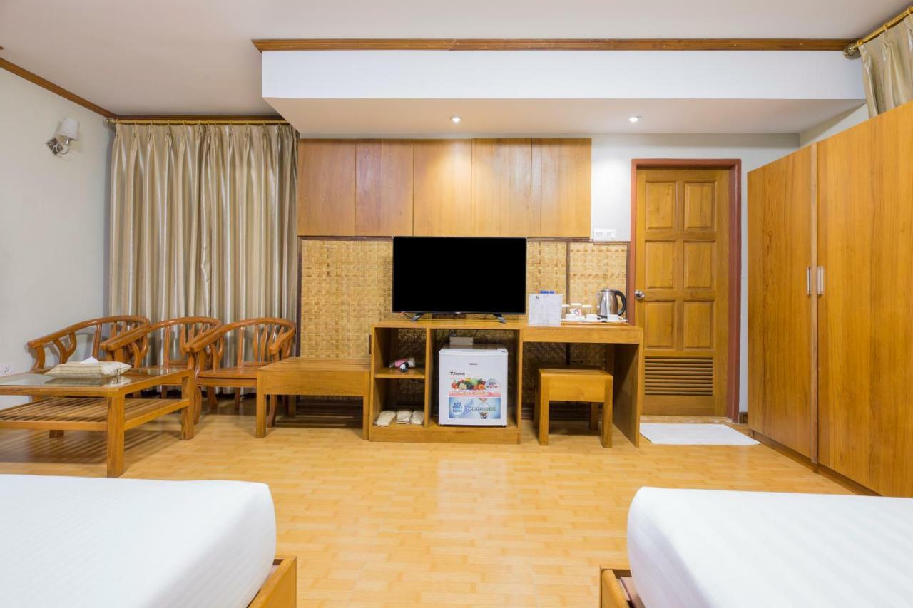 יאנגון Ten Mile Hotel מראה חיצוני תמונה