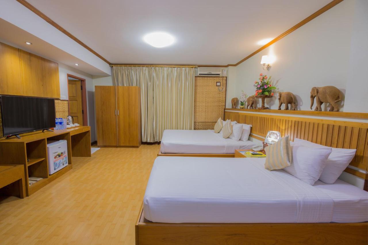 יאנגון Ten Mile Hotel מראה חיצוני תמונה