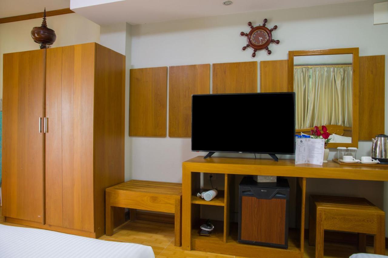 יאנגון Ten Mile Hotel מראה חיצוני תמונה